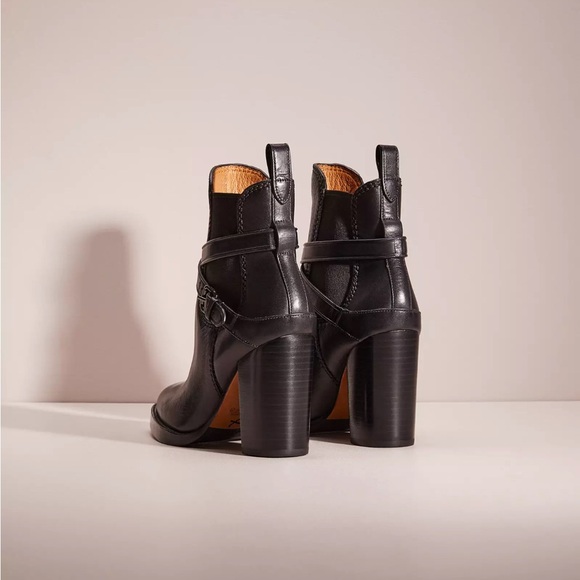 Coach Jackson Black Leather Heeled Boots Size 9.5 - Picture 2 of 8